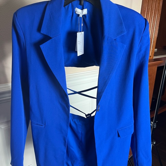 NWT Danielle Bernstein Blue Tie Blazer - Picture 2 of 7